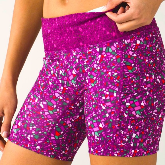 LULULEMON Speed Track Shorts 6”